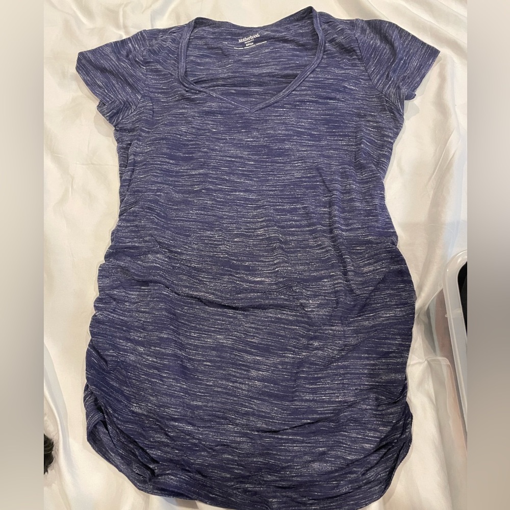 Motherhood maternity t-shirt, size small